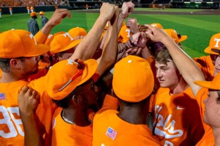 Ncaa baseball scores tennessee today