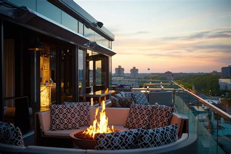 Roof top restaurants near me
