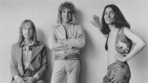 Top 70s bands