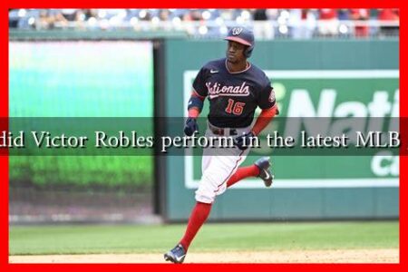 How did Victor Robles perform in the latest MLB games
