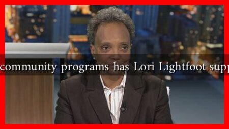 What community programs has Lori Lightfoot supported