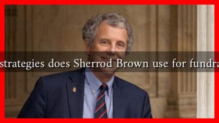 What strategies does Sherrod Brown use for fundraising?